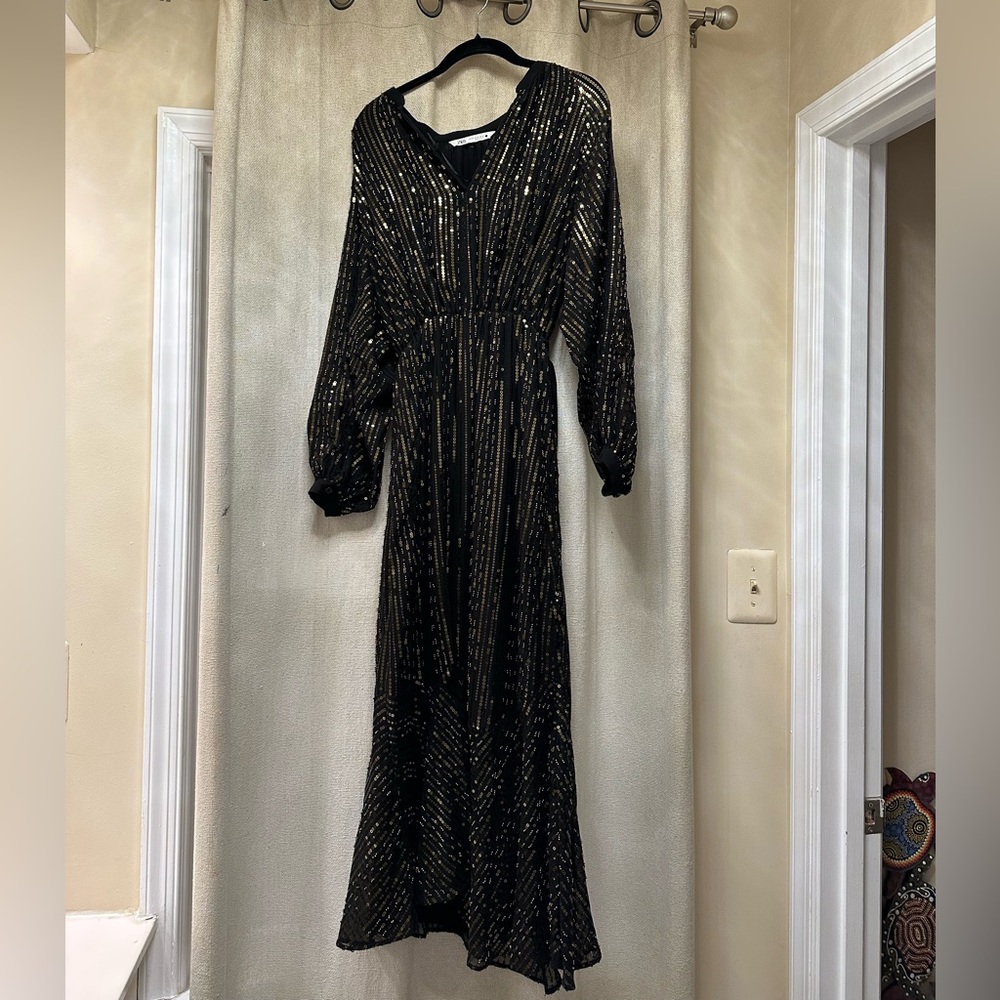 Zara Limited Edition Black and Gold Sequin Dress